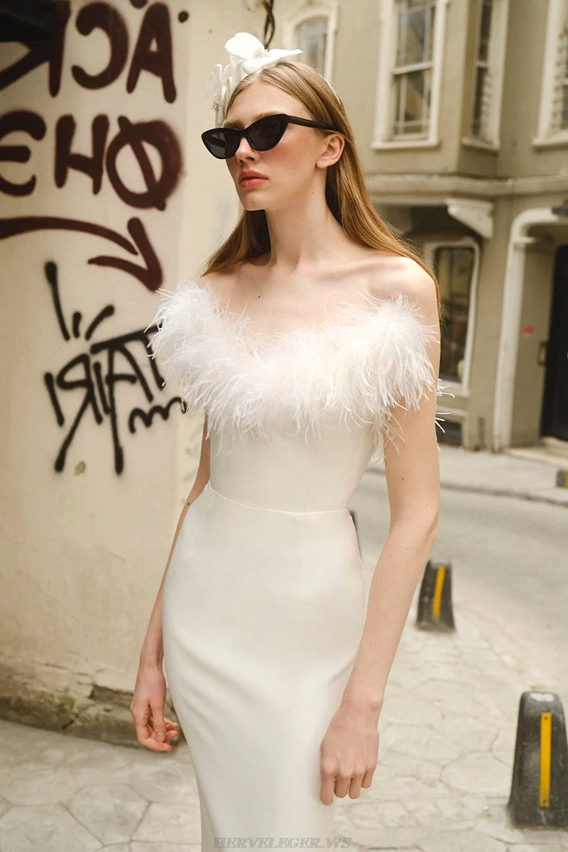 Herve Leger White Feather Strapless Gnow 