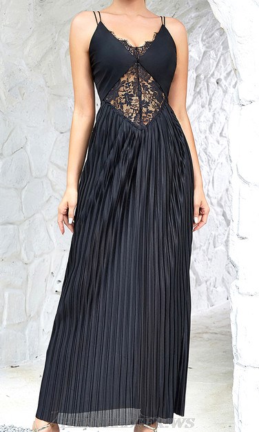 Herve Leger Black Lace Pleated Gown